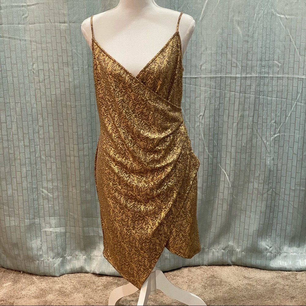 XL Rhapsody gold dress